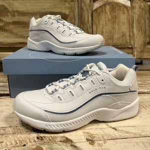 NIB Easy Spirit Sneakers